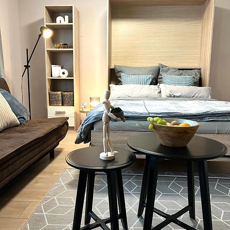 Zentrale Lage - Ideal Fuer Arbeit & Erholung Graben-Neudorf Экстерьер фото